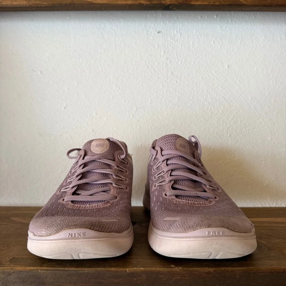 Nike Sneakers Womens 7 Free RN 2018 Running Shoes 942837-600 Elemental Rose
